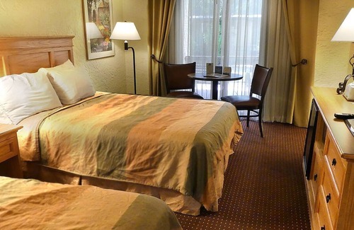 Inner Circle Hotel | Pima Inn Suites at Talking Stick
