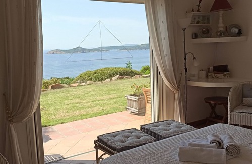 Pinarellu Villa | PINARELLO VILLA 5 * 280 m2 7 BEDROOMS SWIMMING POOL/SPA BEACH 5' SEA/MOUNTAIN VIEW