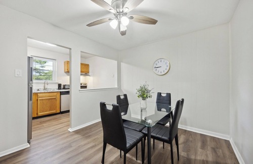 Newark Apartment | Pine Brook 502 I Pool Gym I Free Parking !