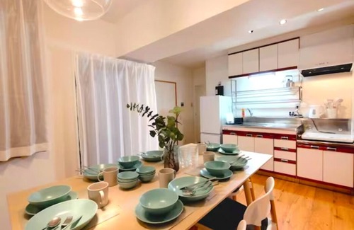Naniwa Apartment | Pine Brook Apartments 306