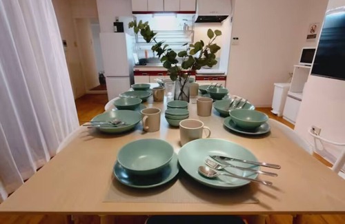 Naniwa Apartment | Pine Brook Apartments 306