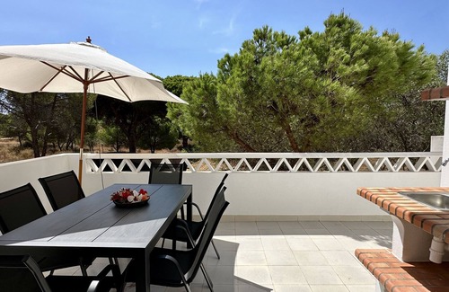 Alfa-Mar House | Pine Cliffs by Check-in Portugal