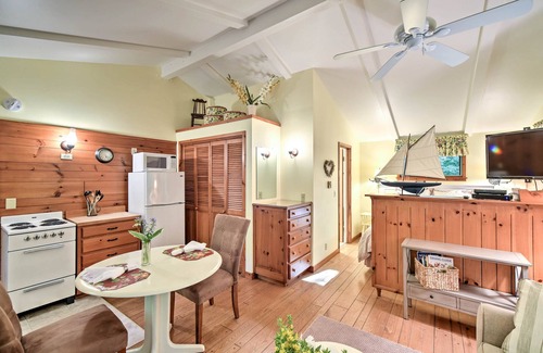 Fish Creek Cottage | 'Pine Cottage' Duplex w/Deck: Walk to State Park!