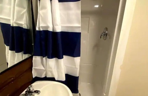Lincolnville Cottage | Pine Grove Cottages: Cottage 4: Studio Cottage - Pet Friendly