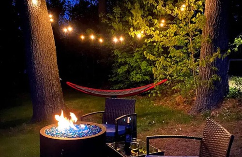 Waldo County Cottage | Pine Grove Cottages : Cottage 7 - Spacious 1 bedroom - Pet Friendly