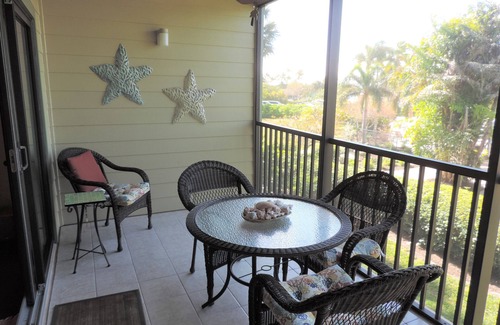 Bokeelia Condo | Pine Island Condo in beautiful Bokeelia, Florida 2 bed, 2 1/2 bath, w/boat dock