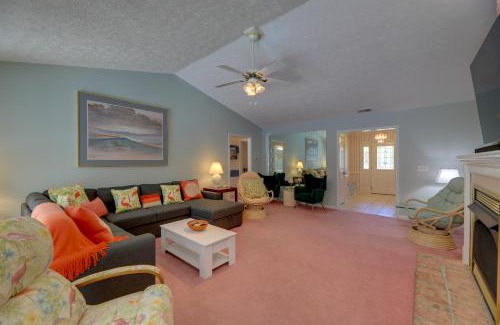Pine Knoll Shores House | Pine Knoll Shores Getaway - Walk to Beach!