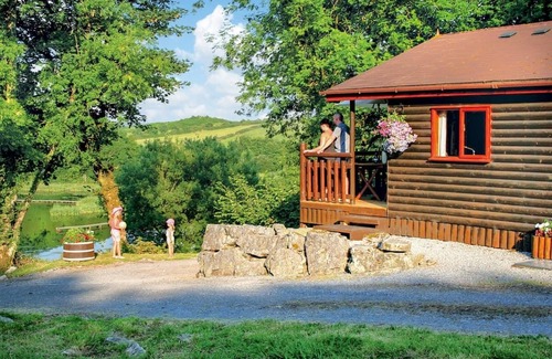 Porthyrhyd Ski Chalet | Pine log lodge with one double and one twin.