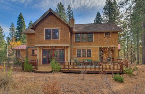 Truckee House | Pine Meadow at Gray's Crossing - 4BR w Two Master Suites