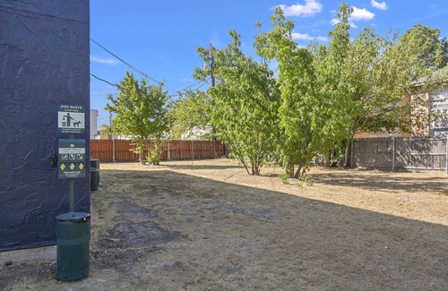 College Station Apartment | Pine Ridge sQuad - A - 2Br/1Ba, Pet Friendly & minutes from A&M!