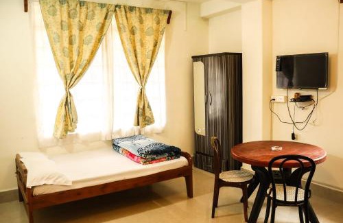 Shillong Hotel | Pine Tree Lodge