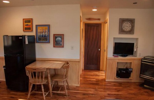 Bodega Bay Cottage | Pine View Cottage - Perfect For Two