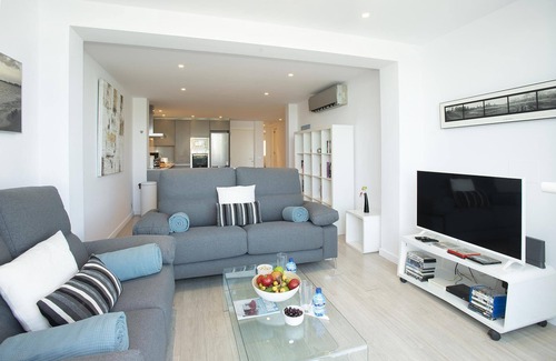 Puerto de Pollensa Villa | Pine Walk Apartment - Three Bedroom Villa, Sleeps 5