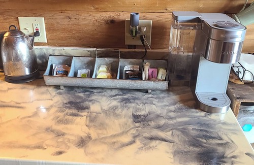 Lakeside Cabin | Pinecrest Cabin- a relaxing mountain cabin close to town