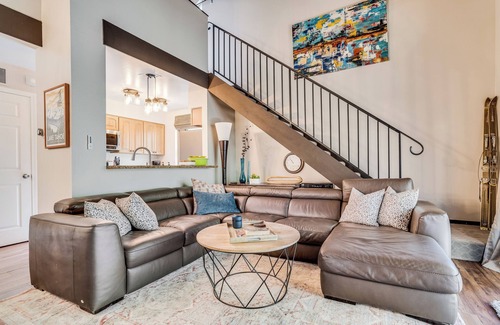 Dollar Point Cabin | Pinegrove by AvantStay | Beautiful Villas Condo just outside Tahoe City!