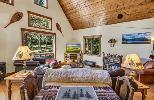 Lake Davis House | Pinehaven = Pine Heaven! - 127 PineHaven