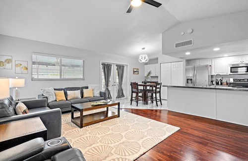 Pinellas Park House | Pinellas Coastal: Pool & Jacuzzi Vacation Home