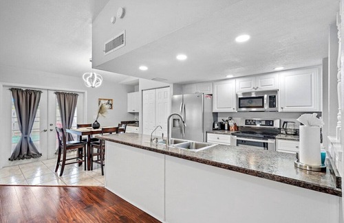 Pinellas Park House | Pinellas Coastal: Pool & Jacuzzi Vacation Home