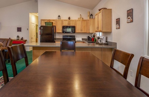 Pinetop-Lakeside Cabin | Pinetop Paradise - Cozy Cabin Near Woodland Lake