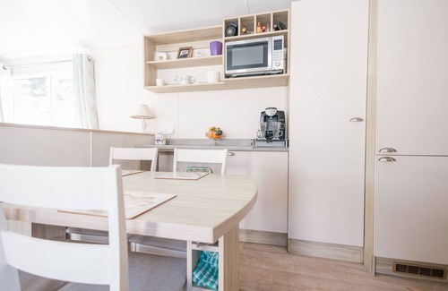 New Forest District House | Pineview Retreat - a three bedroom property on Shorefield Country Park, Milford on Sea