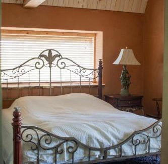 Maentsaelae Hotel | Pinewood Guesthouse