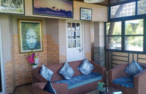 Darjeeling House | Pinewood Homestay Dali