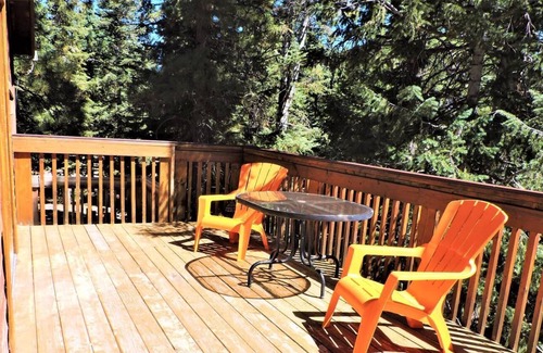 Duck Creek Village Cabin | Pinewoods Resort