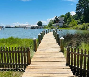 Piney Point House | Piney Point Harbor Haven