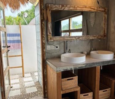 Gili Air Villa | Pink Door Villa Gili Air, private pool & kitchen