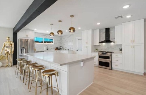 Tempe House | PinkPalm II Heated Pool! 7 min to Old Town!