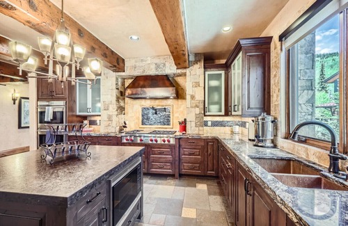 Copper Mountain House | Pinnacle Lodge with Movie Theater & Hot Tub ~ Golfing, Hiking & Fishing