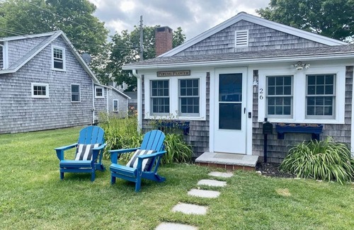 Barnstable County Cottage | Piping Plover-A Classic Cape Cottage