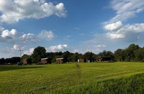 Diever Other | Pipowagen Het Kasteel