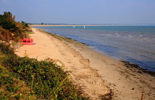 West Cliff Cottage | Pippin House B - an apartment that sleeps 4 guests in 2 bedrooms
