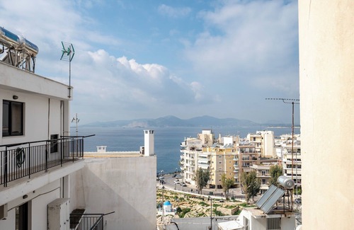 Atalanti Apartment | Piraiki Sea View Apt, 2bdrms, 4 pers by MPS