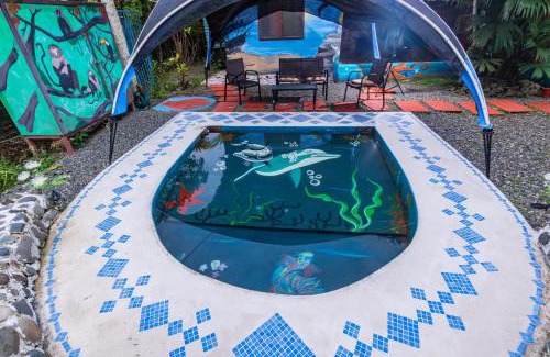 Puerto Viejo de Talamanca Apartment | Pirate and Mermaid Beach House
