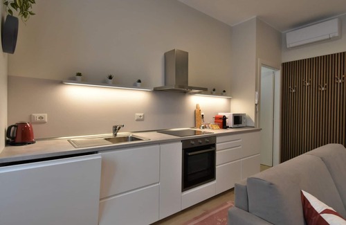 Centro Direzionale Apartment | Pirelli Central Station Apartment by Interhome