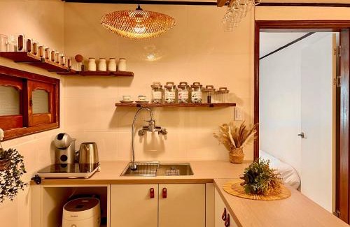 Seongnae-dong Apartment | Piristay Accommodation boasting a healing space in the city center and a unique feeling of vacation spot