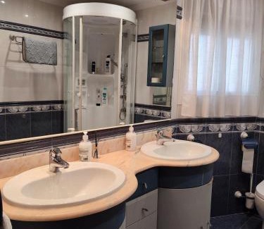 Albacete Apartment | Pisazo muy amplio y confortable