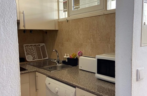 Praia da Rocha Apartment | Pisces - 50m from the Beach. 2 bedrooms, 2 WC, AC, WiFi, Sea View, Park