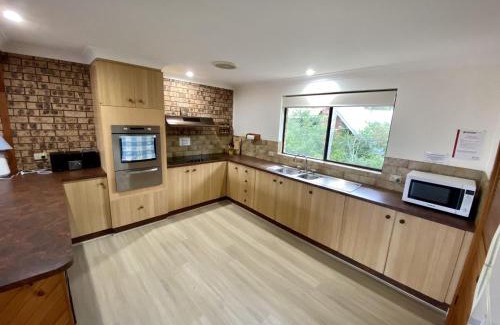 Dunbogan House | Pisces