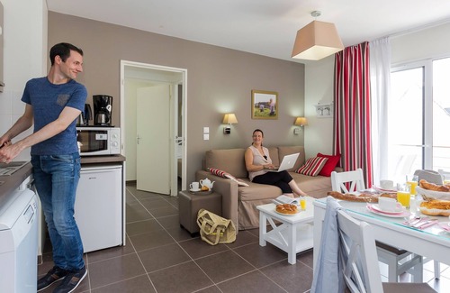 Chinon Condo | Piscine Extérieure + Espace Bien Etre