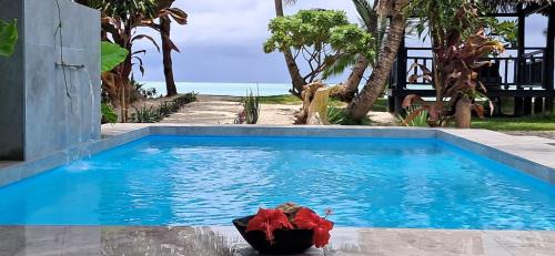 Nosy Boraha Villa | Piscine rien que pour vous, propriété entière face au lagon, les pieds dans l 'eau, cuisine & wifi Le Boraha Beach Lodge 90 m2