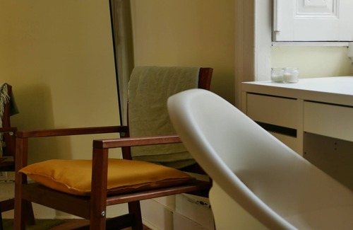 Sintra House | Pishon - Room in Shared Unesco House