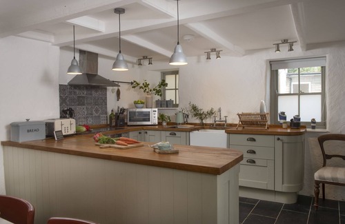 Mousehole Cottage | Piskey Cottage, Mousehole