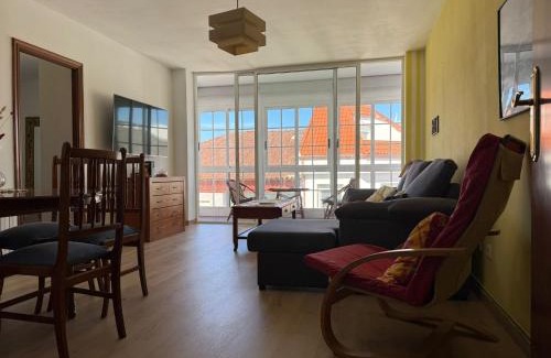Isla de Arosa Apartment | Piso céntrico y amplio en Praza do Regueiro, A Illa de Arousa