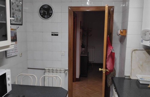 Palacio Condo | Piso Cómodo y Tranquilo a Pasos de lo Mejor de Madrid