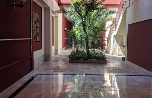 Palacio Condo | Piso Cómodo y Tranquilo a Pasos de lo Mejor de Madrid
