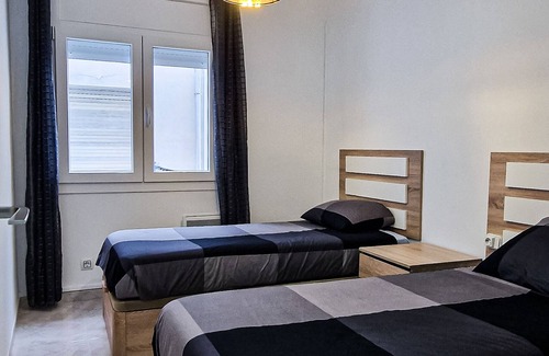 Cassa de la Selva Apartment | Piso Turístico Cassa de la Selva