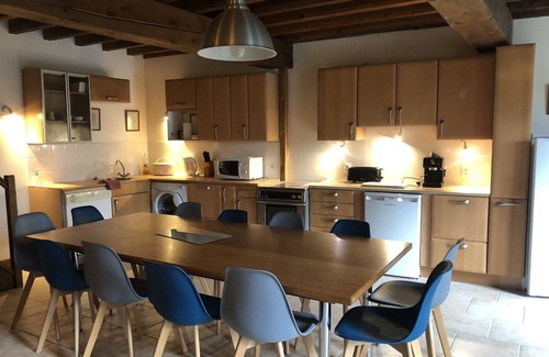 Duil-sur-le-Mignon Cottage | Pistoulet : Réunions familiales et entre amis 🎂👨👩👧👦🎄🌈🚴🏿♂️.